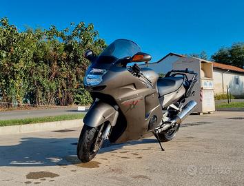 CBR 1100 XX