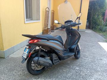 Piaggio Medley 125 ABS – Grigio Titanio – Ottime c