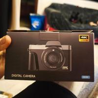 Macchina Fotografica Digitale con WiFi, 4K 64MP, D