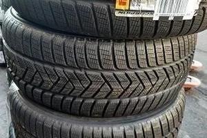Gomme 255 55 18 pirelli nuove