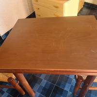 Tavolo in Legno apribile
