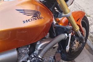 Honda Hornet 600