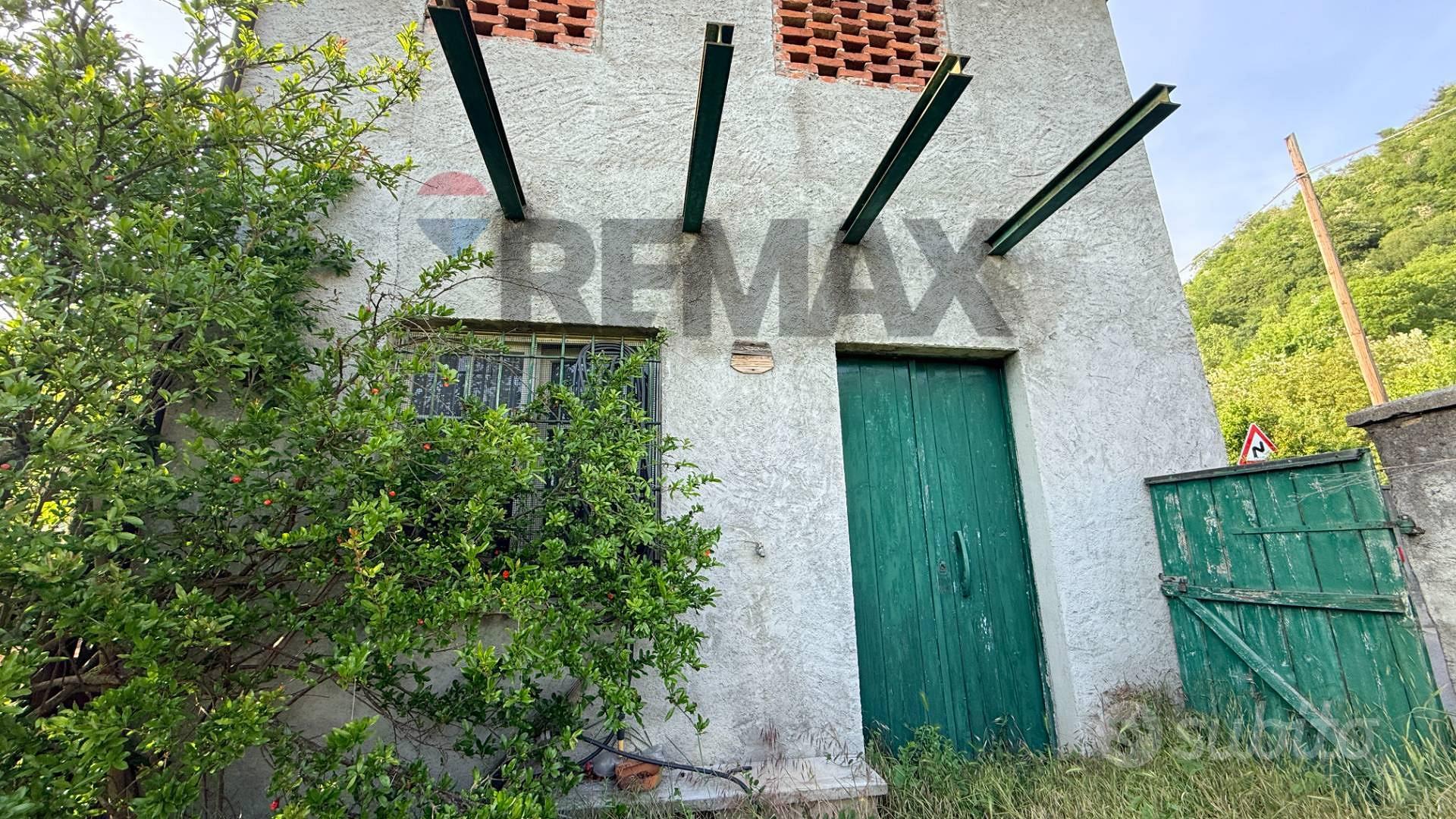 Terreno - Sangiano - Vista 3