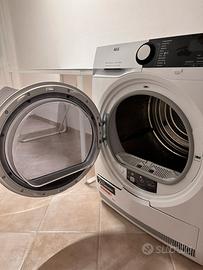 Asciugatrice AEG T8DEE844