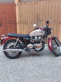 Triumph Bonneville 2002