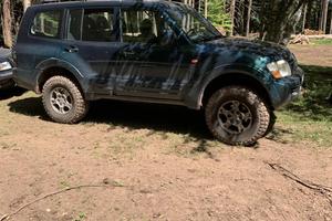 Mitsubishi pajero
