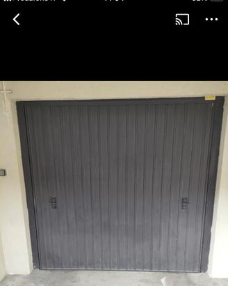 Portone motorizzato per garage Ballan