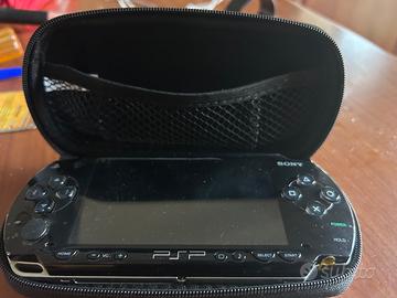 PSP STREET + ALIMENTATORE