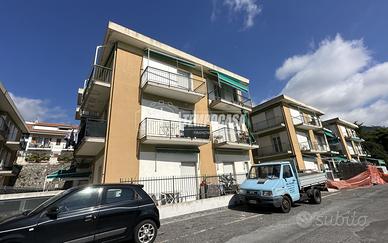 Bilocale con corte privata