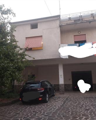 villa immersa nel verde