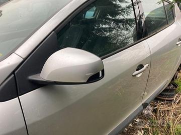 PORTIERA ANTERIORE SINISTRA RENAULT Megane Serie P