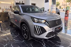 Peugeot 2008 PureTech 1.2 Benzina 100 cv S&S Allur