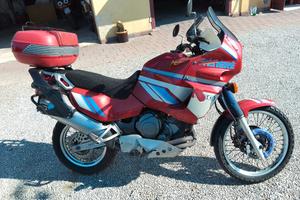 xtz750