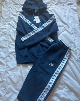 completo tuta nike