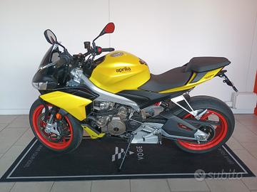 Aprilia Tuono 660 anno 2026 km 1570