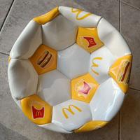 Pallone McDonald's con disegni cibo