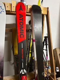 Sci da discesa Atomic