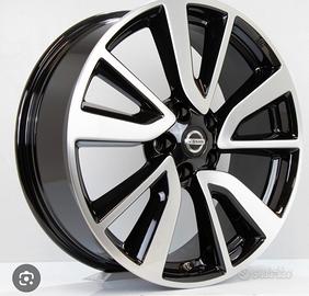 cerchi in lega Nissan 