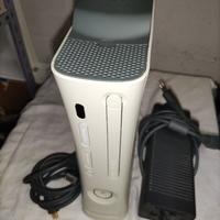 Microsoft Xbox 360 con accessori e giochi