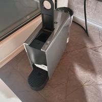 Macchina del caffè Nespresso originale