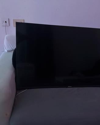 Smart TV Hisense 43 Pollici + Staffa Muro