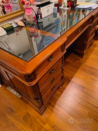 scrivania inglese 