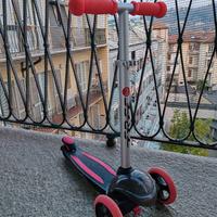 Monopattino per bambine 