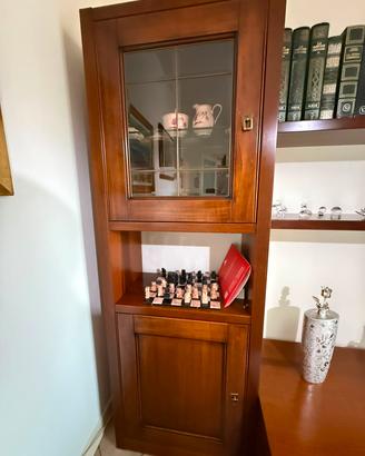 Parete attrezzata soggiorno in legno con vetrina