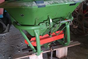 Spandiconcime Amazone ZA-F 402