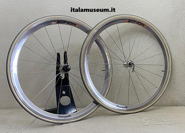 Campagnolo Zonda Ruote Cerchi Bici Corsa copertone