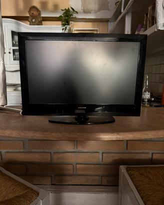 Monitor 24 pollici
