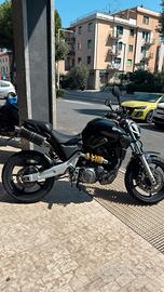 Yamaha MT-03 660 (2007)  Patente A2