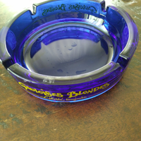 Gauloises posacenere pubblicitario