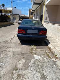 Mercedes 220 cdi