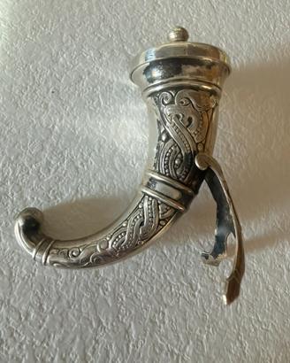 Pepiera in argento 800