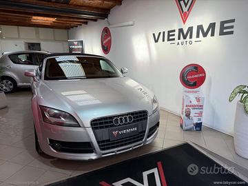 AUDI TT Roadster 2.0 TFSI