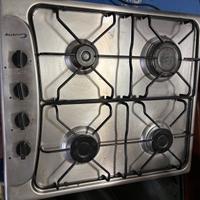 Piano cottura a gas 4 fuochi – Acciaio inox
