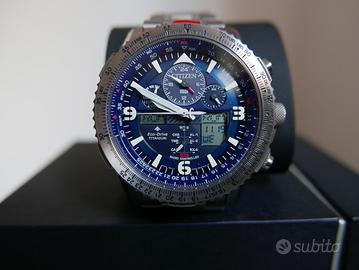 Citizen Skyhawk Super titanio