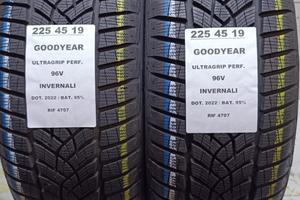 2 GOMME 225 45 19 GOODYEAR INV RIF4707
