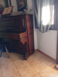 pianoforte mezza coda