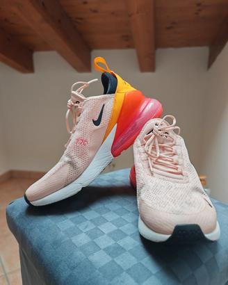 Nike Air 270