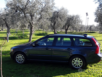 Volvo v 50 versione momentum