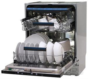 LAVASTOVIGLIE ELETROLUX acquistata ottobre 2024