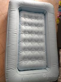 Lettino gonfiabile per bambini