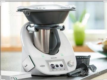 Bimby Tm5 come nuovo con doppio boccale