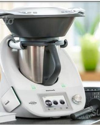 Bimby Tm5 come nuovo con doppio boccale