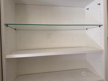 Billy Mensole di vetro e ripiani bianchi