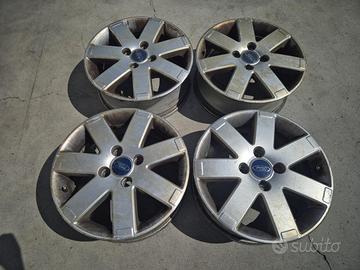 Cerchi In Lega Da 16" Per Ford Fusion 2006