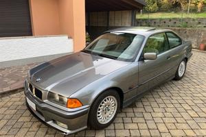 Bmw 318 is 1993 E36