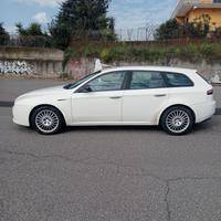 Alfa romeo 159 1.9 jtdm sw, mod distinctive,